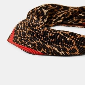 Zara Pleated Animal Print Scarf